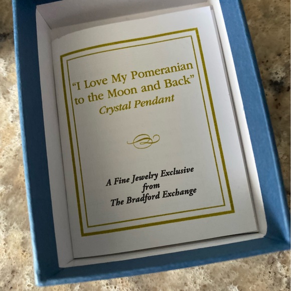 Swarovski Crystal ‘I Love My Pomeranian to the Moon and Back’ Pendant Necklace - Picture 7 of 8